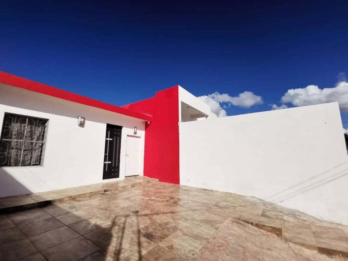 Casa Lili Luxury Valladolid "Fast Wifi, Hot Water, Kitchen & Tv" Exteriör bild